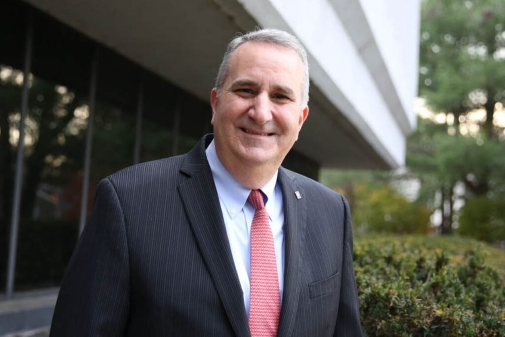 Spotlight On: Tom Iadanza, President, Valley Bank
