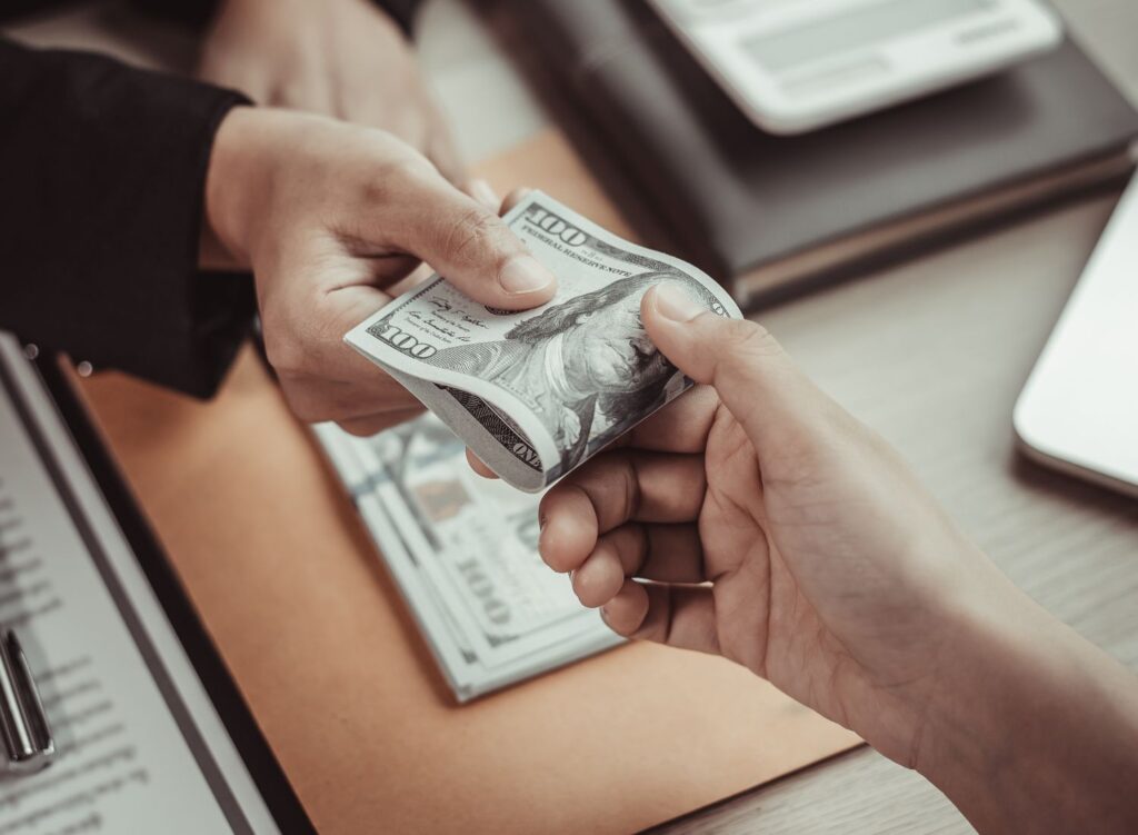 New year, higher wages: Massachusetts minimum wage hike goes into effect