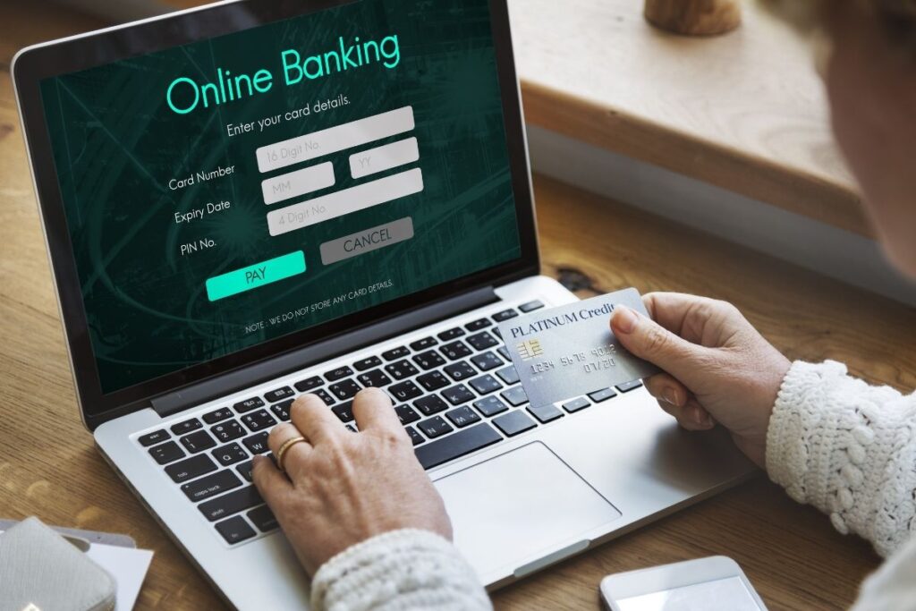 Philadelphia banks working to find balance between physical and digital presence
