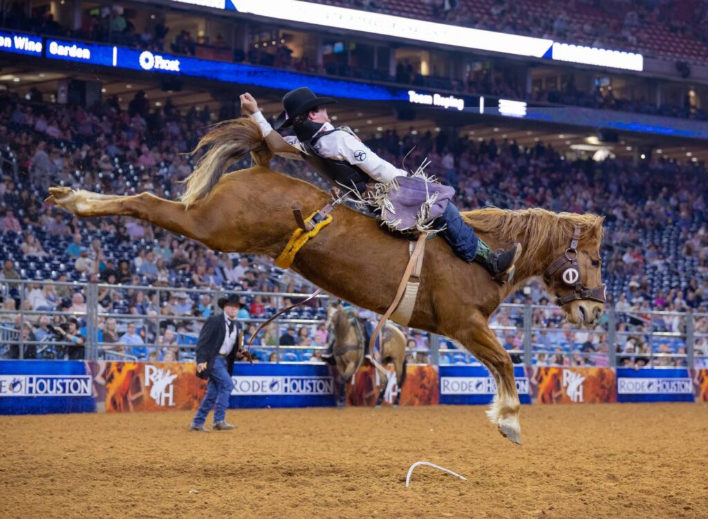 Rodeo strengthens Houston economy before World Cup